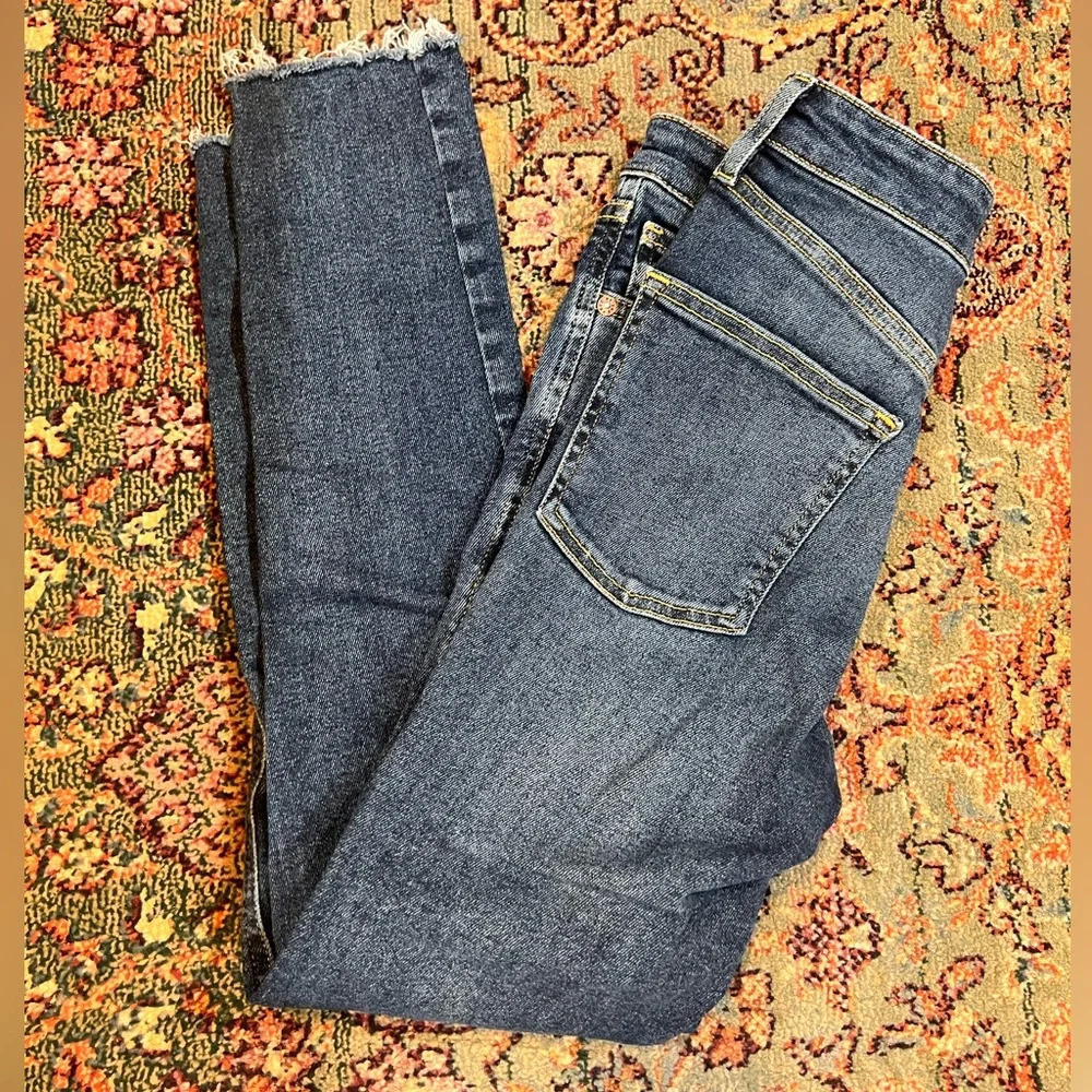 Final price Free People Darker Wash Skinny Jeans